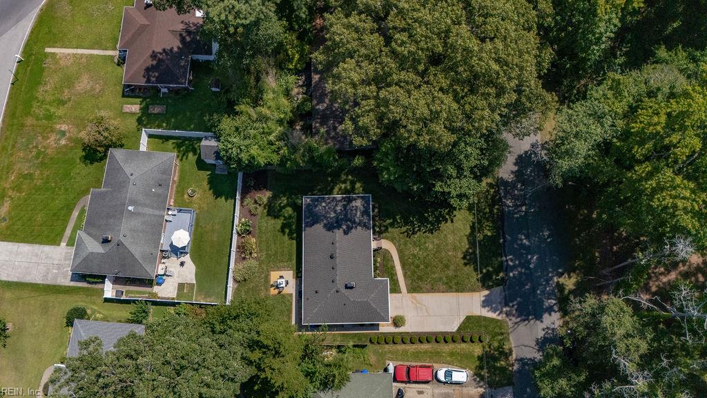 417 Mayflower Rd Property Photo 25