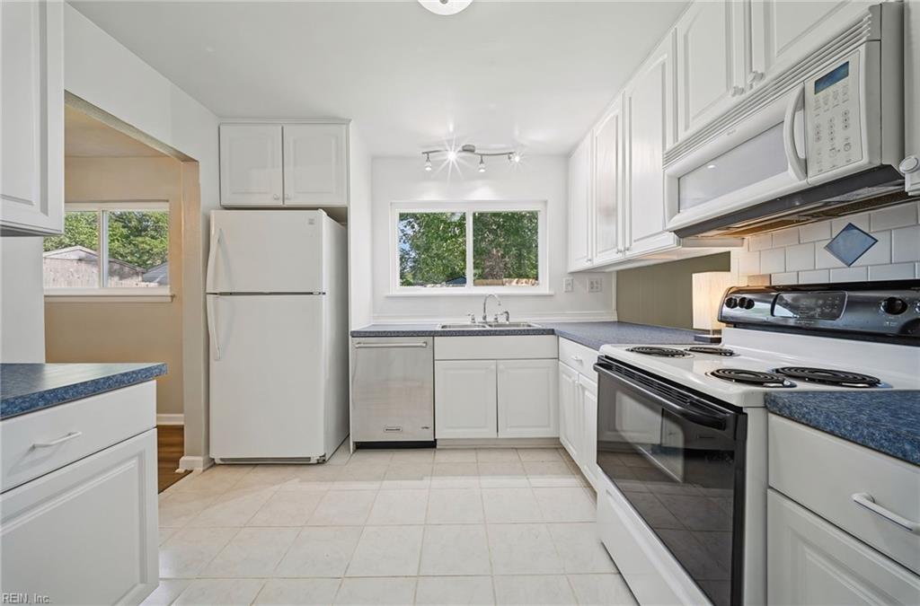 3628 Kings Point Rd Property Photo 11