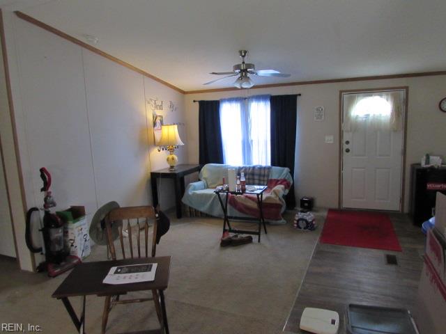 77 Louise St Property Photo 14