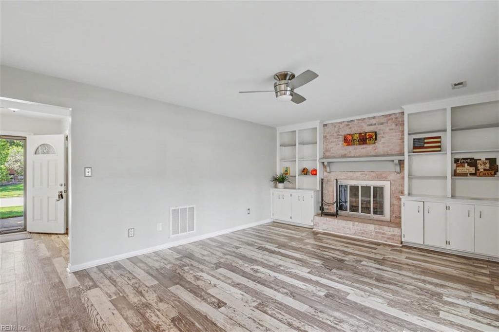 1330 Coral Pl Property Photo 8