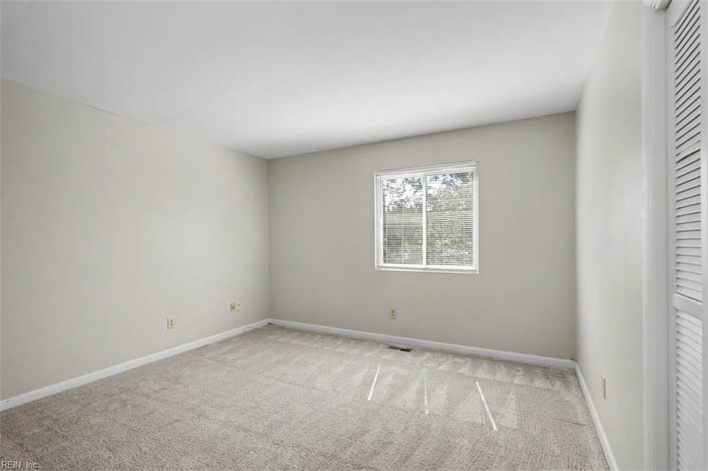1330 Coral Pl Property Photo 17