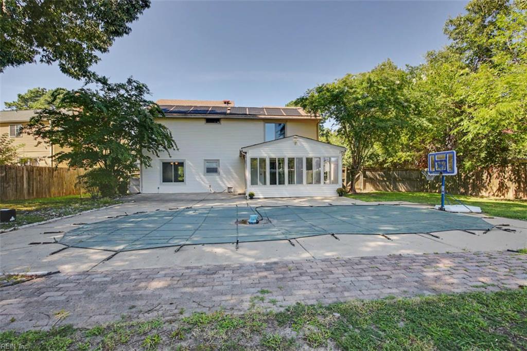 1330 Coral Pl Property Photo 27