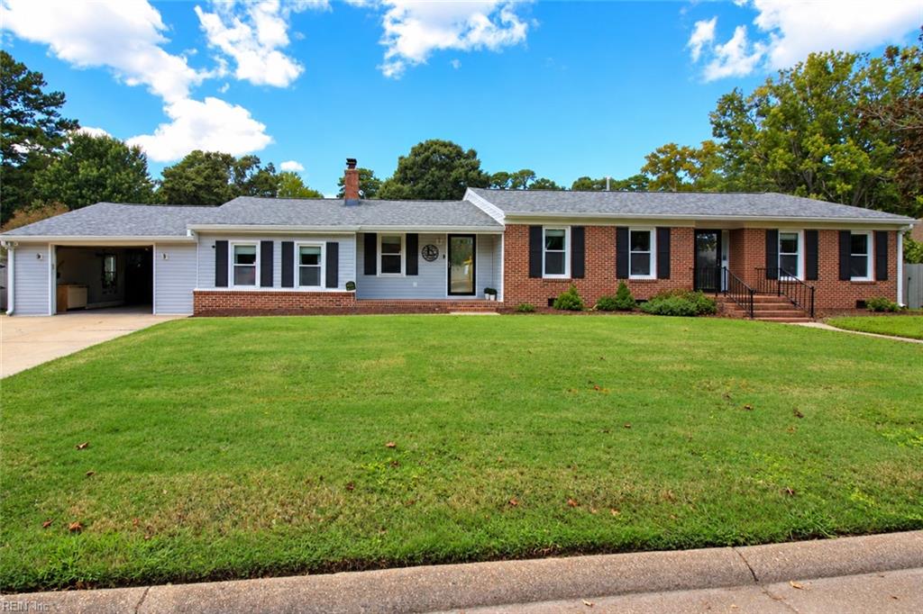 2708 Meadow Dr W Property Photo 3