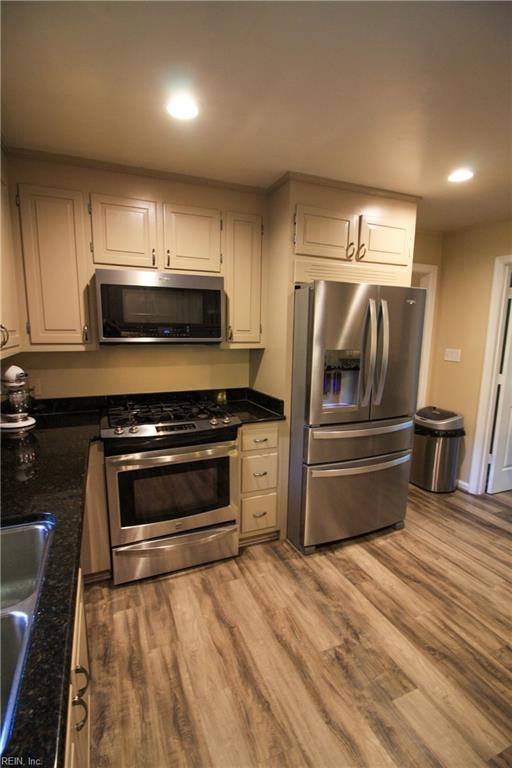 2708 Meadow Dr W Property Photo 14