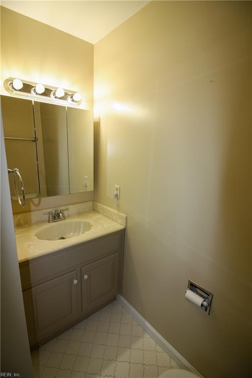 2708 Meadow Dr W Property Photo 18
