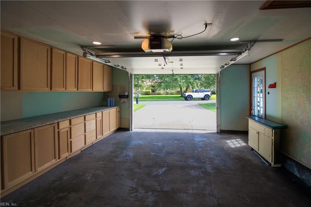 2708 Meadow Dr W Property Photo 31