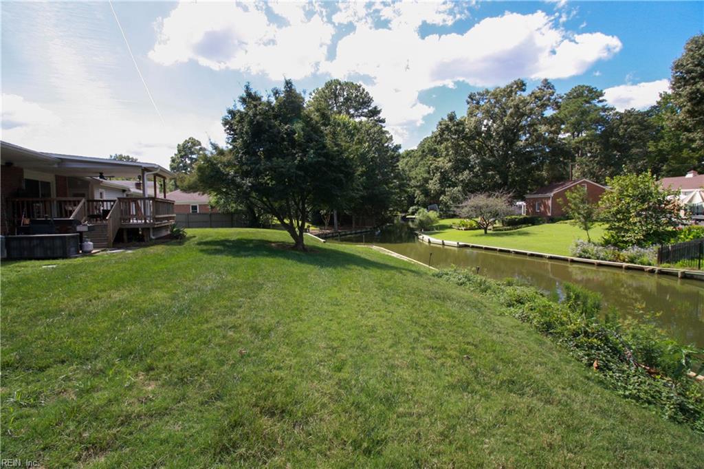 2708 Meadow Dr W Property Photo 34