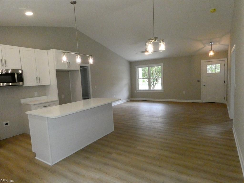 28 Dixie Dr Property Photo 6