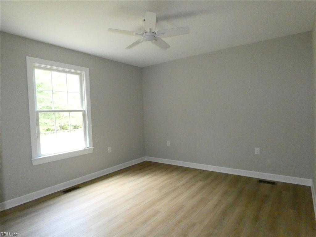 28 Dixie Dr Property Photo 12