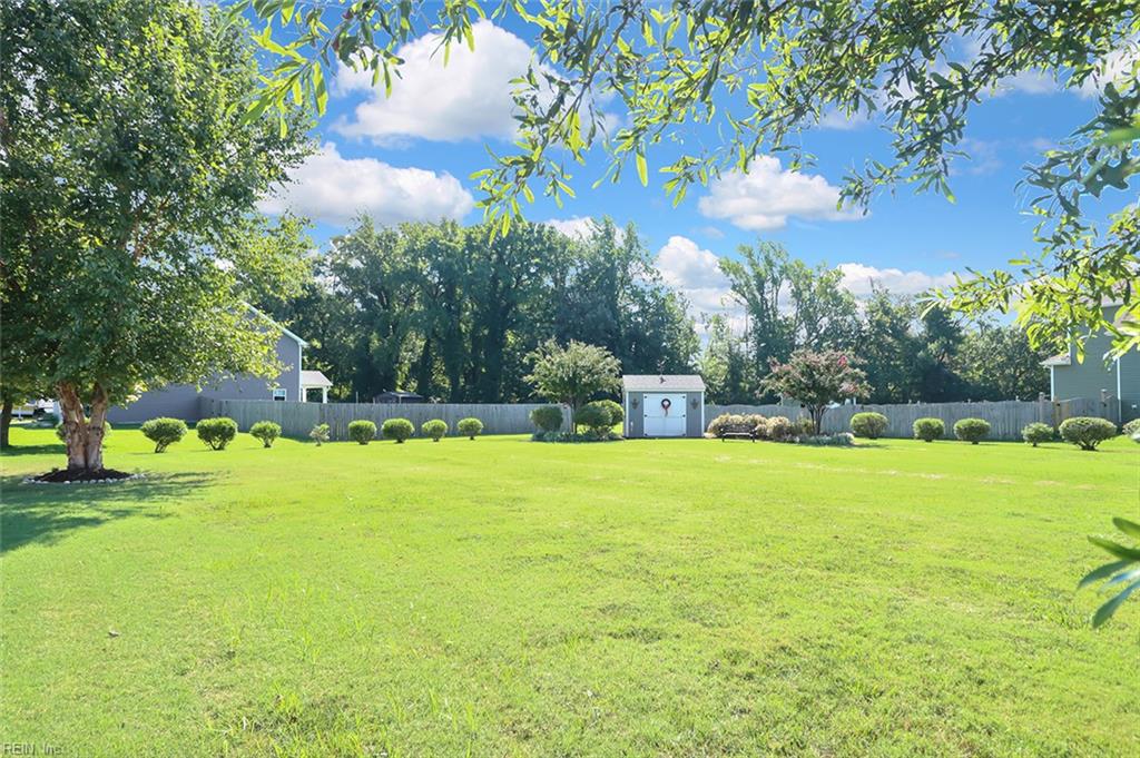 101 Sutryk Ct Property Photo 27