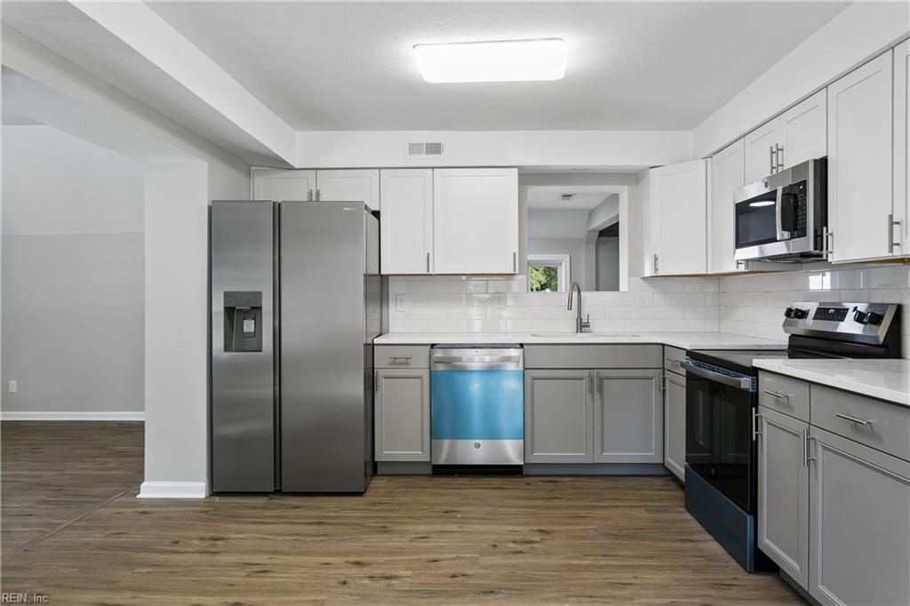 3 E Davis Rd Property Photo 11
