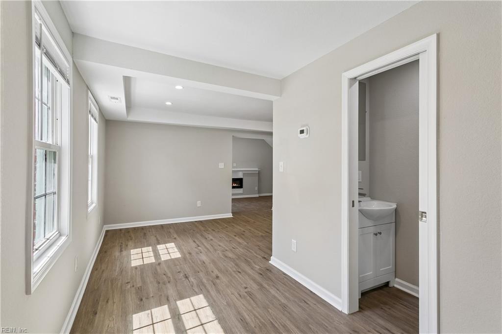 3 E Davis Rd Property Photo 24