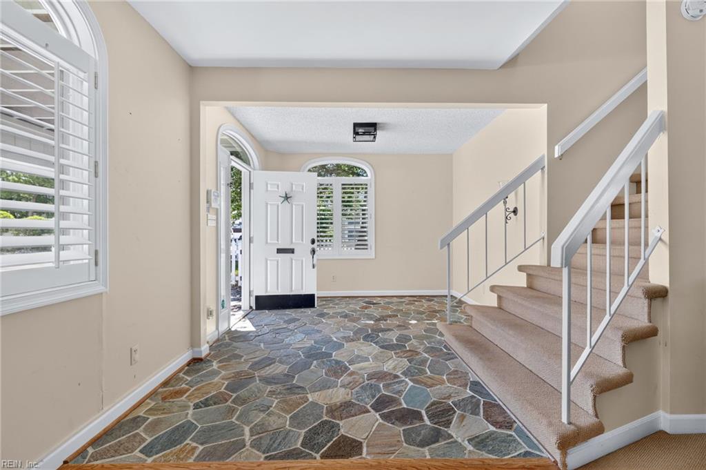 6109 Ocean Front Ave Property Photo 3