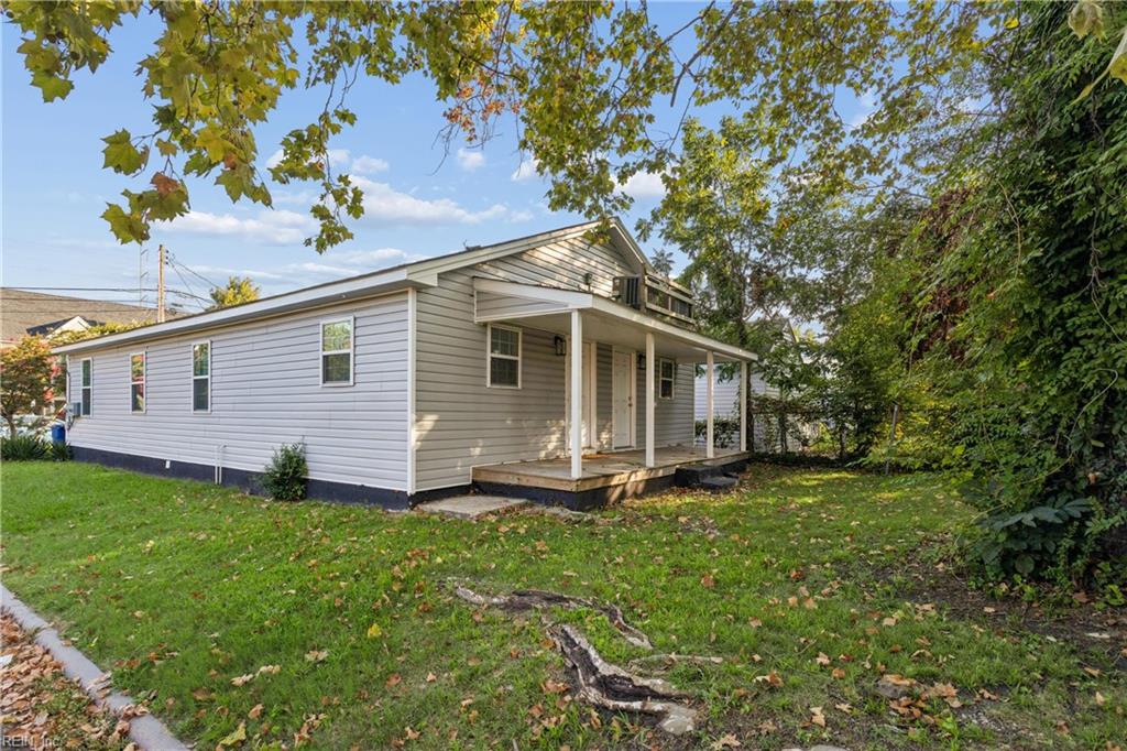 1010 36th St Property Photo 4