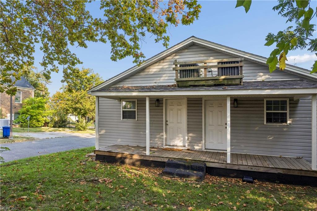 1010 36th St Property Photo 5