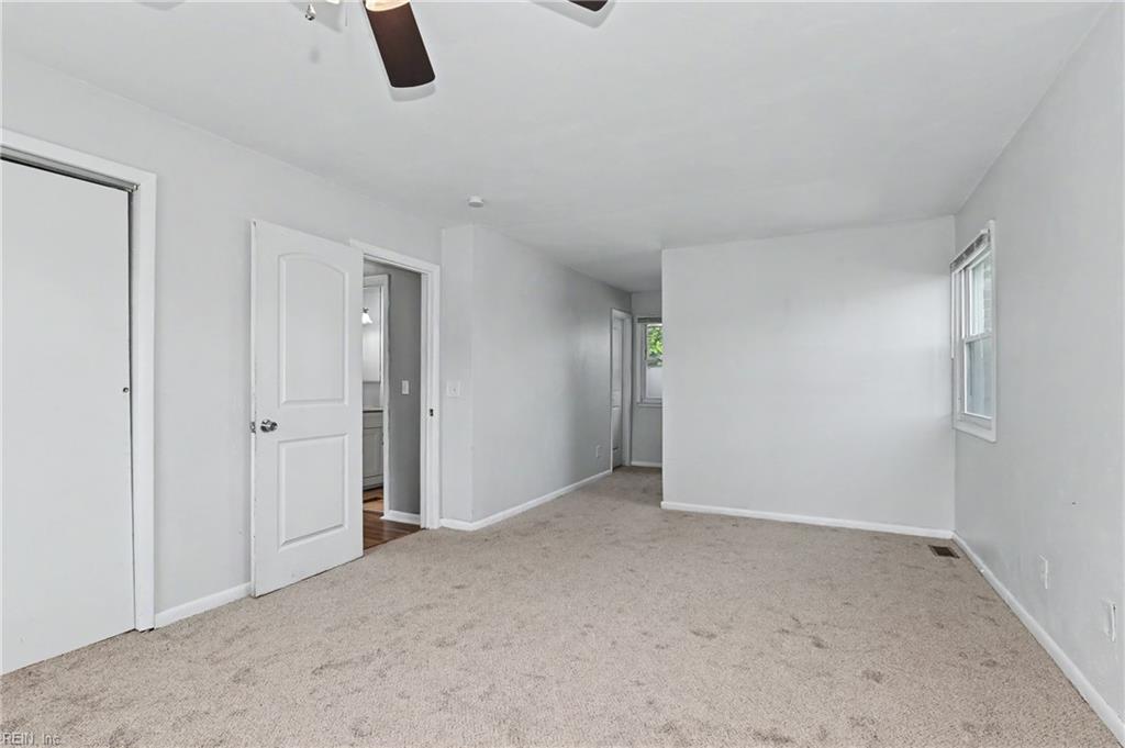 1102 Carrington Cres S Property Photo 13