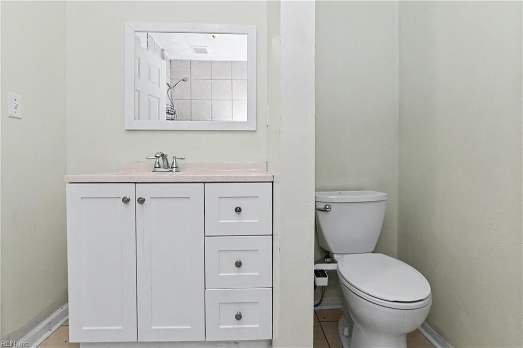 1102 Carrington Cres S Property Photo 17