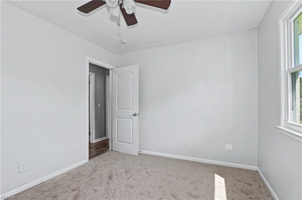 1102 Carrington Cres S Property Photo 25