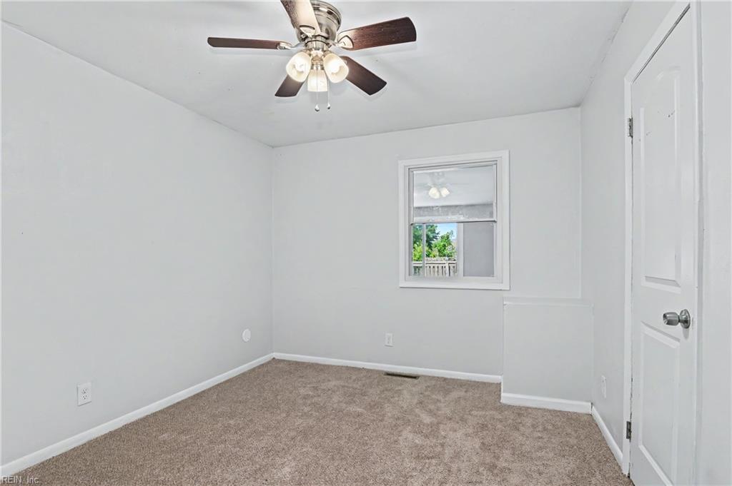 1102 Carrington Cres S Property Photo 27