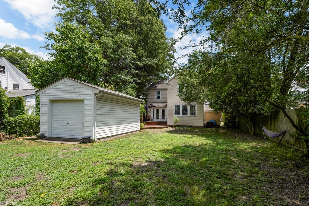 1415 Claremont Ave Property Photo 41