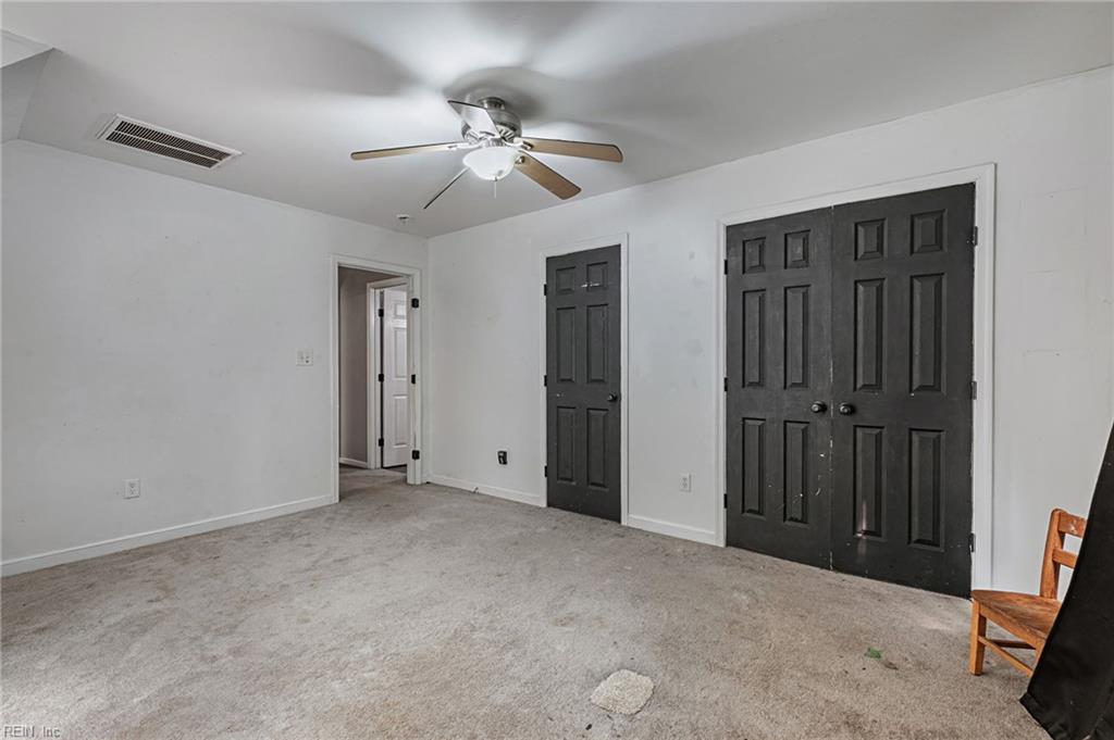 5494 T C Walker Rd Property Photo 17