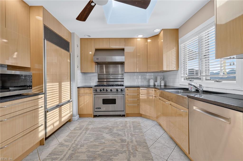 116 64th St Property Photo 19