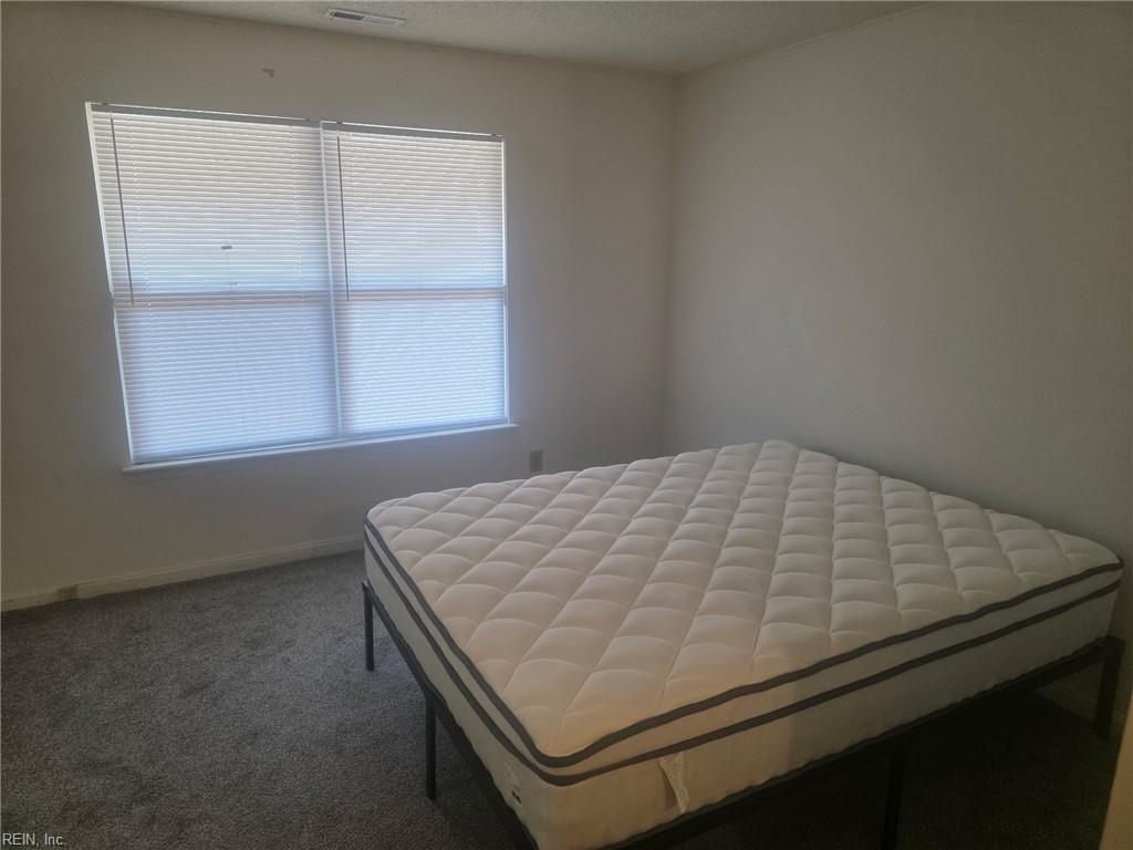 535 Pineland Cir Property Photo 4