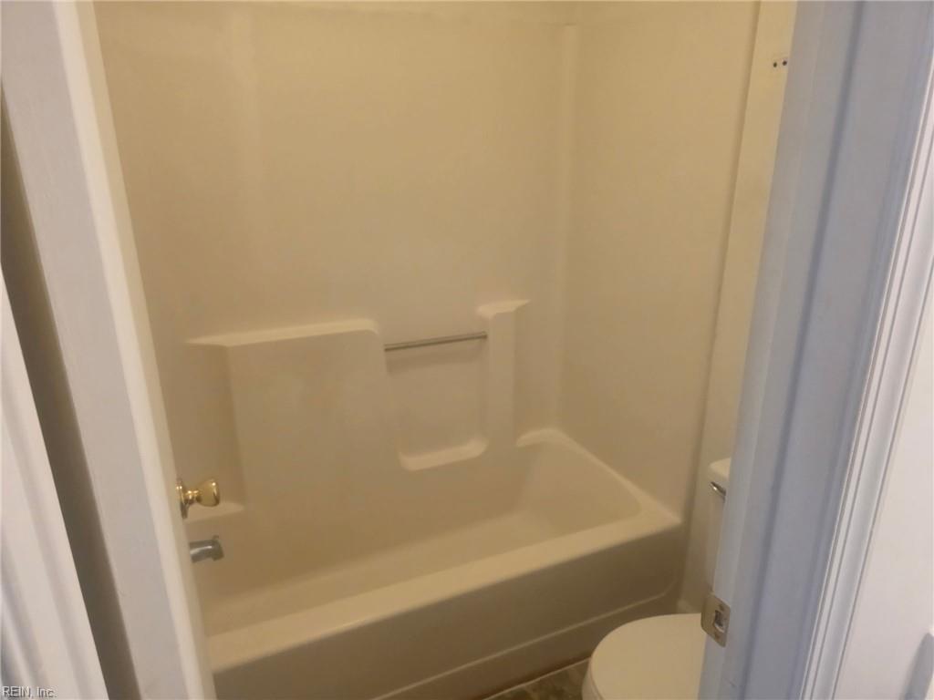 535 Pineland Cir Property Photo 7