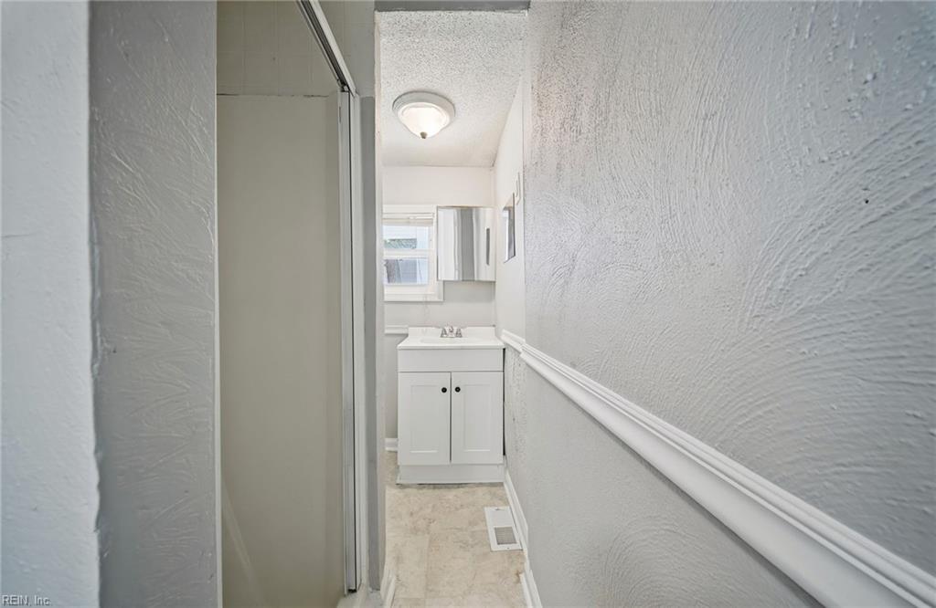 2617 E Virginia Beach Blvd Property Photo 26