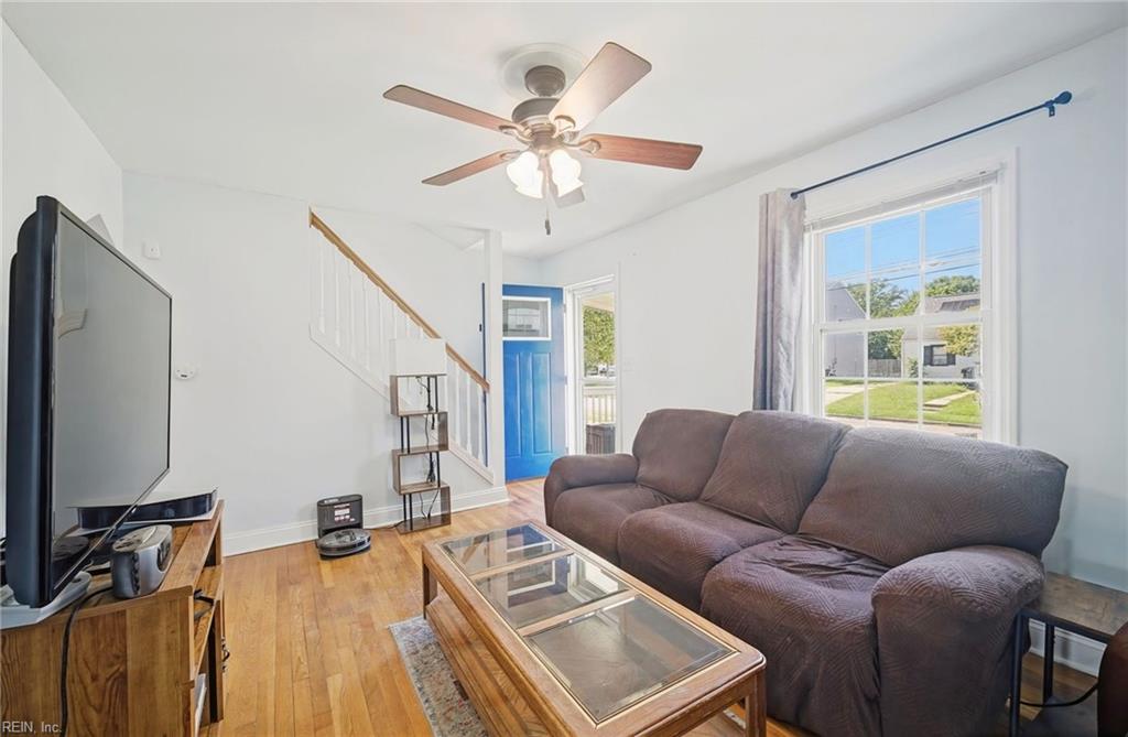 8450 Quincy St Property Photo 4