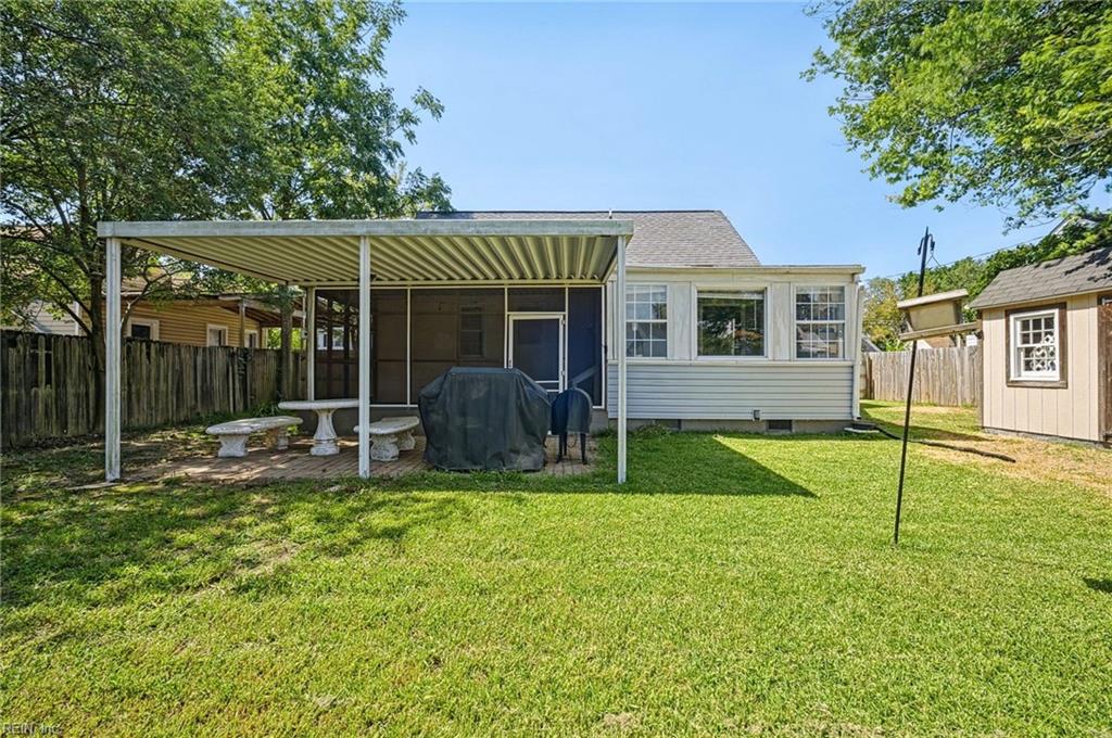 8450 Quincy St Property Photo 32