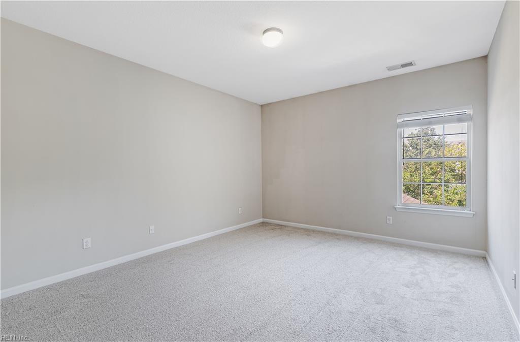 109 Herons Cv Property Photo 21