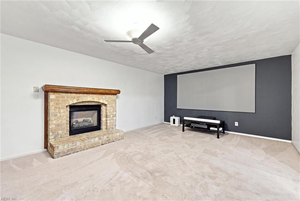 641 Edgewood Arch Property Photo 8