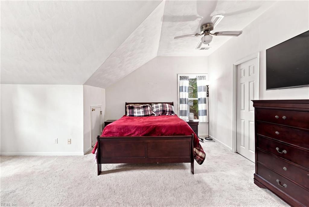 641 Edgewood Arch Property Photo 19