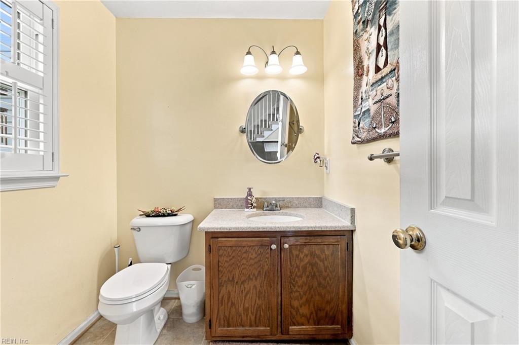 641 Edgewood Arch Property Photo 34