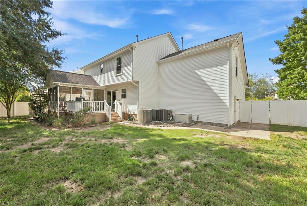 641 Edgewood Arch Property Photo 43