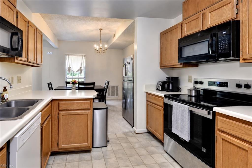 5313 Aden Ct Property Photo 12