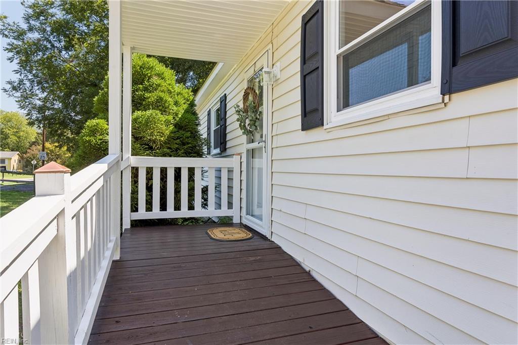 512 Dunning St Property Photo 3