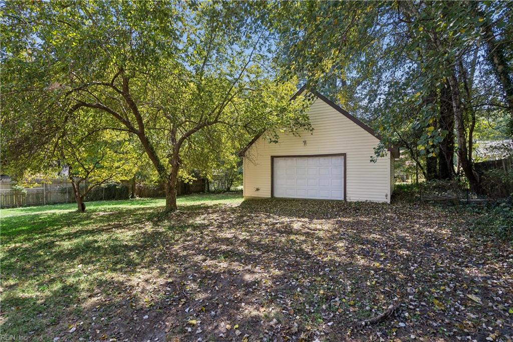 512 Dunning St Property Photo 31