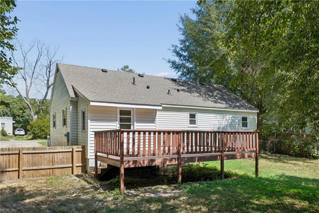 512 Dunning St Property Photo 35