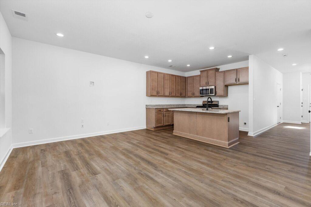 1004 Serene Rd Property Photo 5