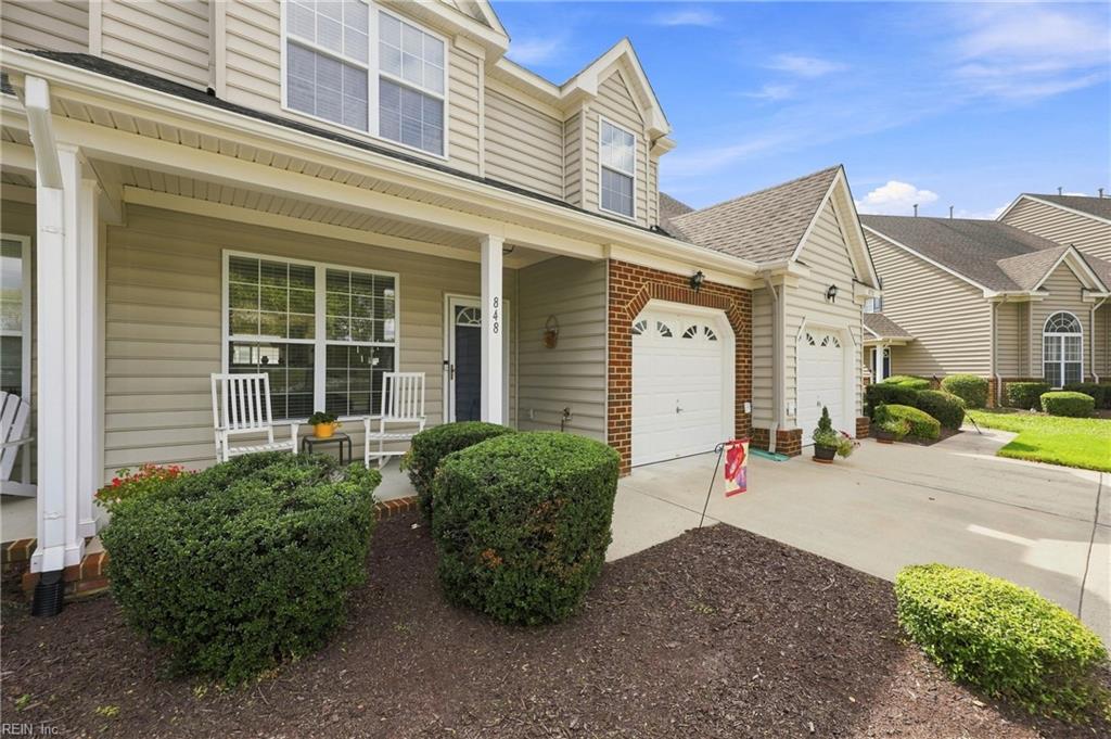 848 Devereaux Dr Property Photo 3
