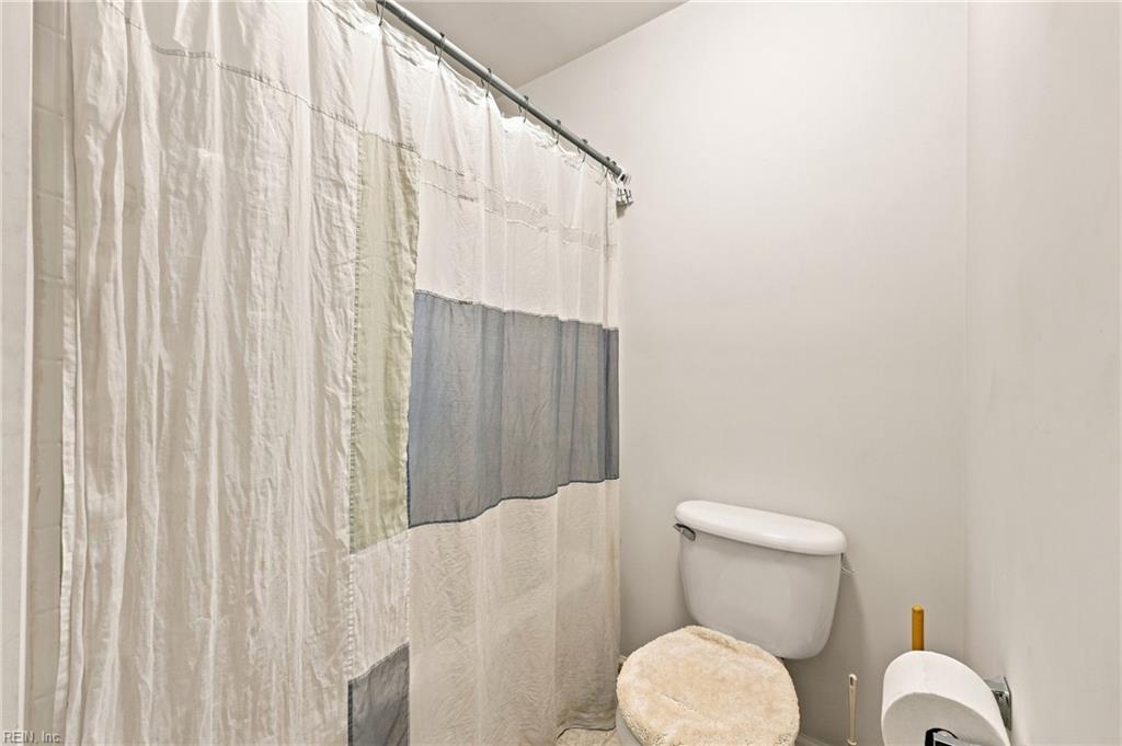 848 Devereaux Dr Property Photo 34
