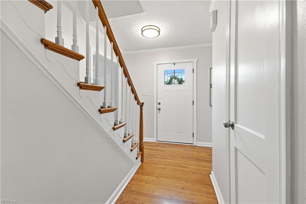 705 Downing Ln Property Photo 4