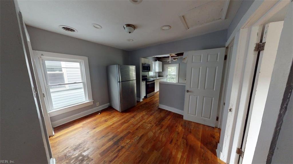 1618 Berkley Ave Property Photo 11