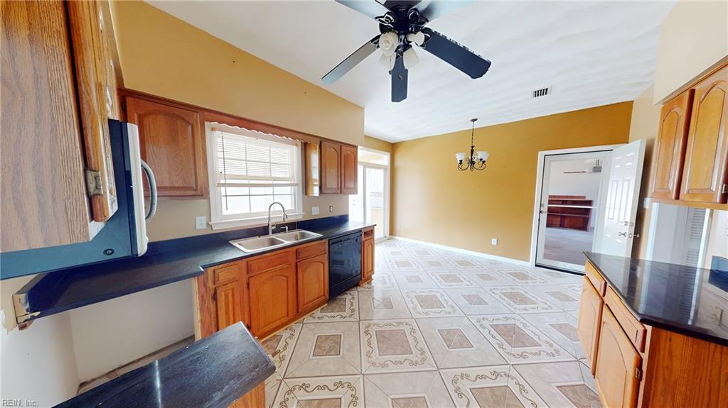 2609 Mossgate Ct Property Photo 9
