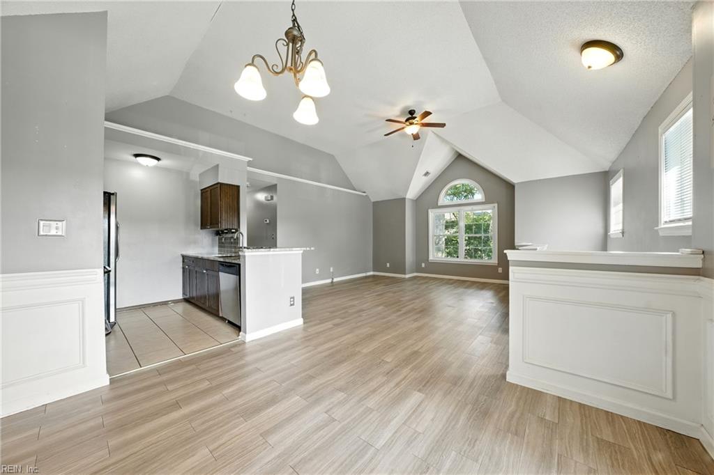 711 Rue Marseille Property Photo 7
