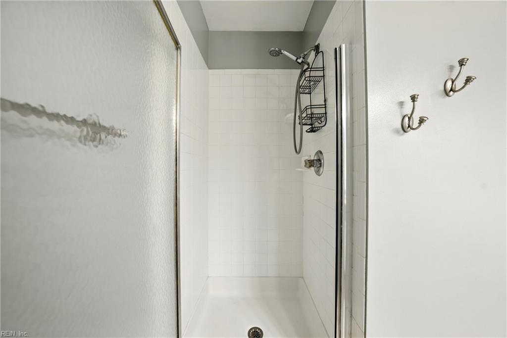 711 Rue Marseille Property Photo 23