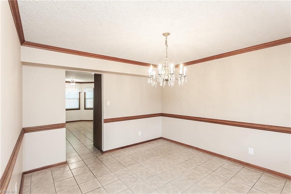 1612 Wasserman Ct Property Photo 2