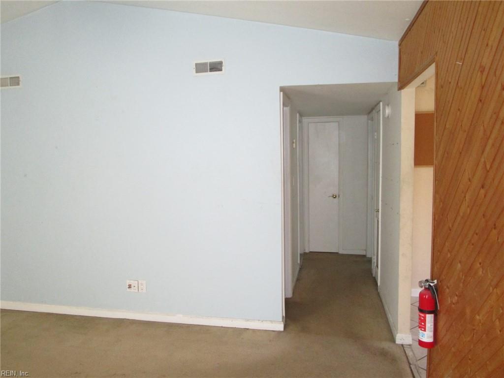 3844 Foxglove Ct Property Photo 7